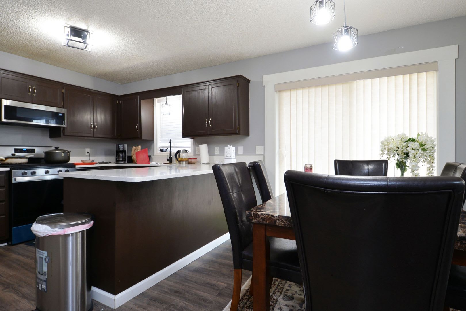 Beautiful 3-bed 2-Bath Home in Brooklyn Park! – photo 2