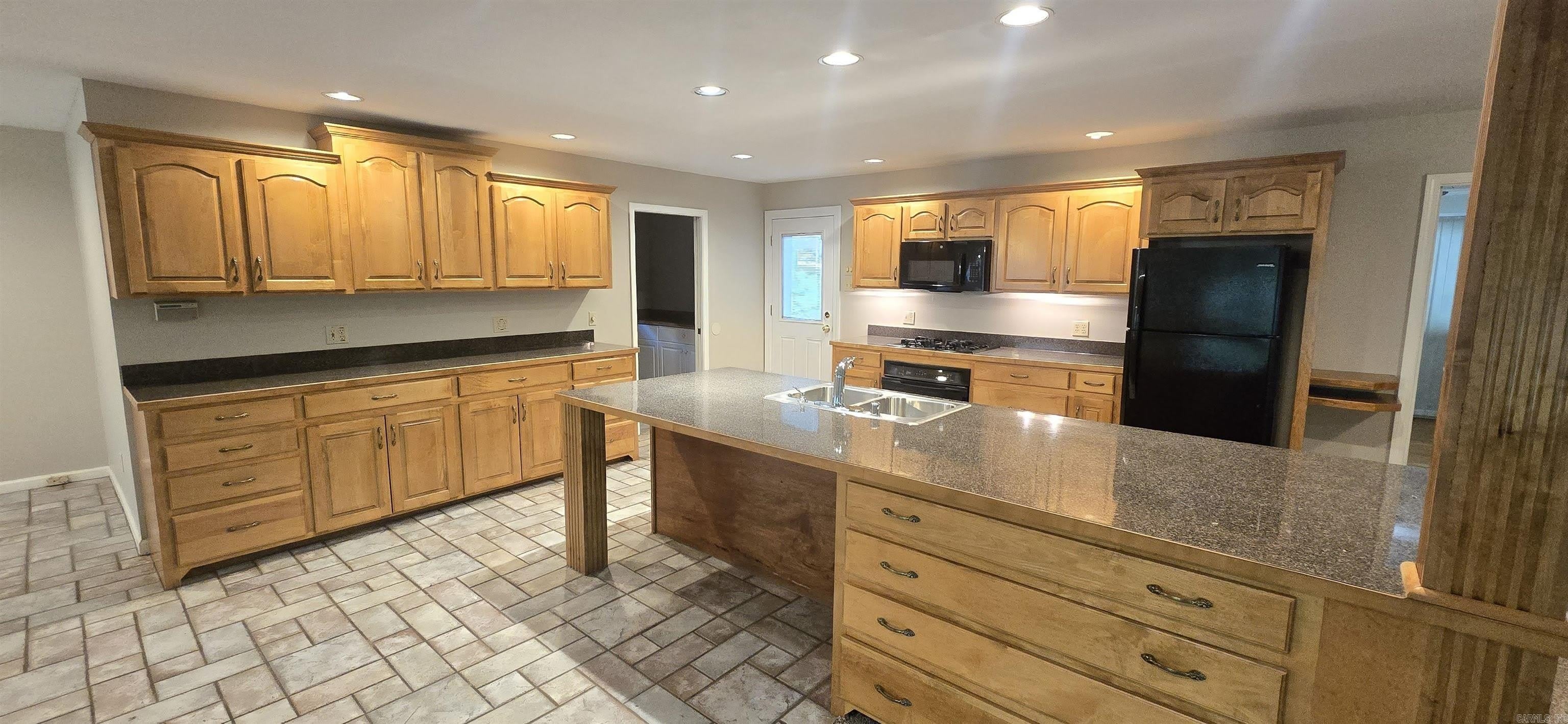 1700 Northwood – photo 2