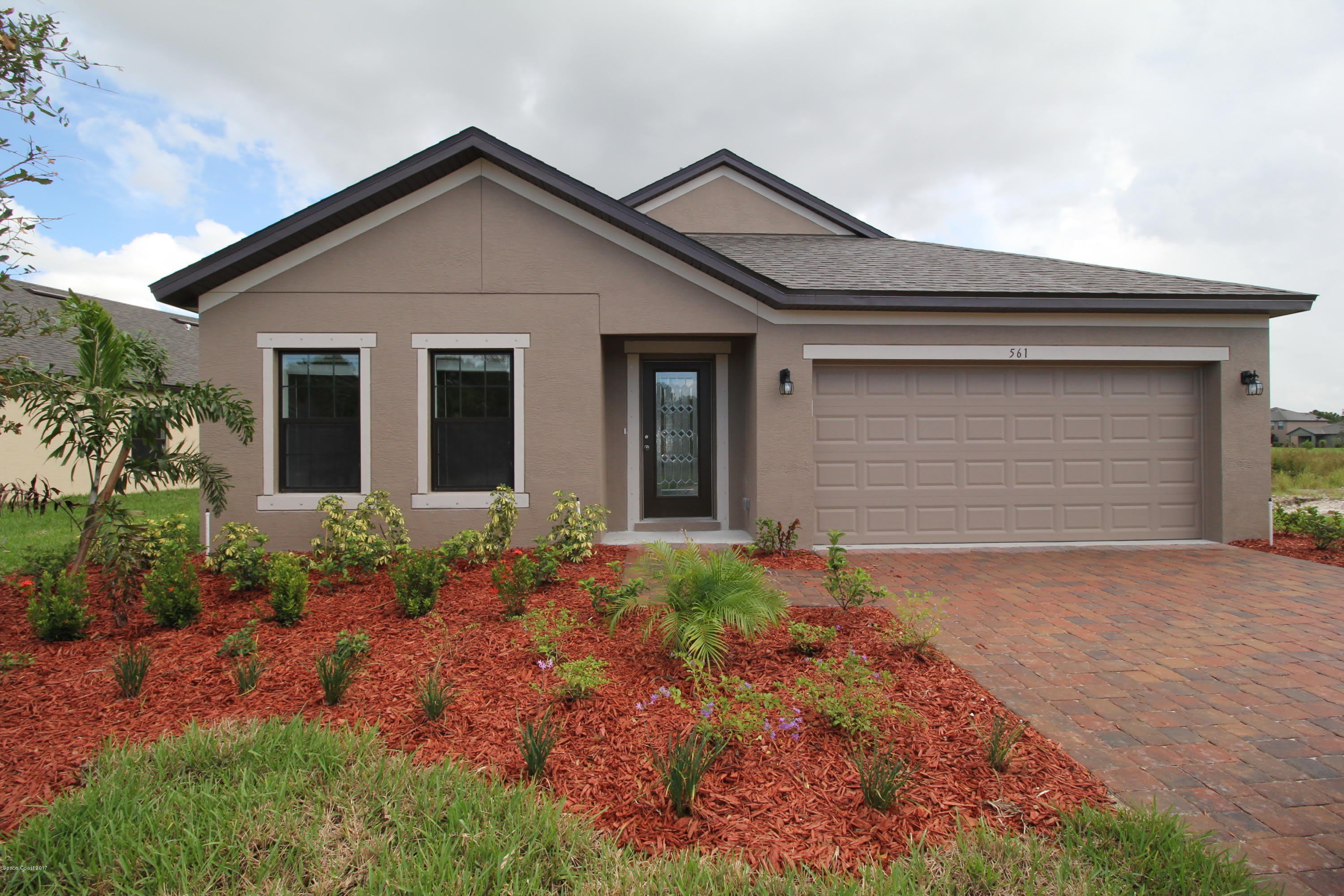 561 Dillard Drive SE – photo 1