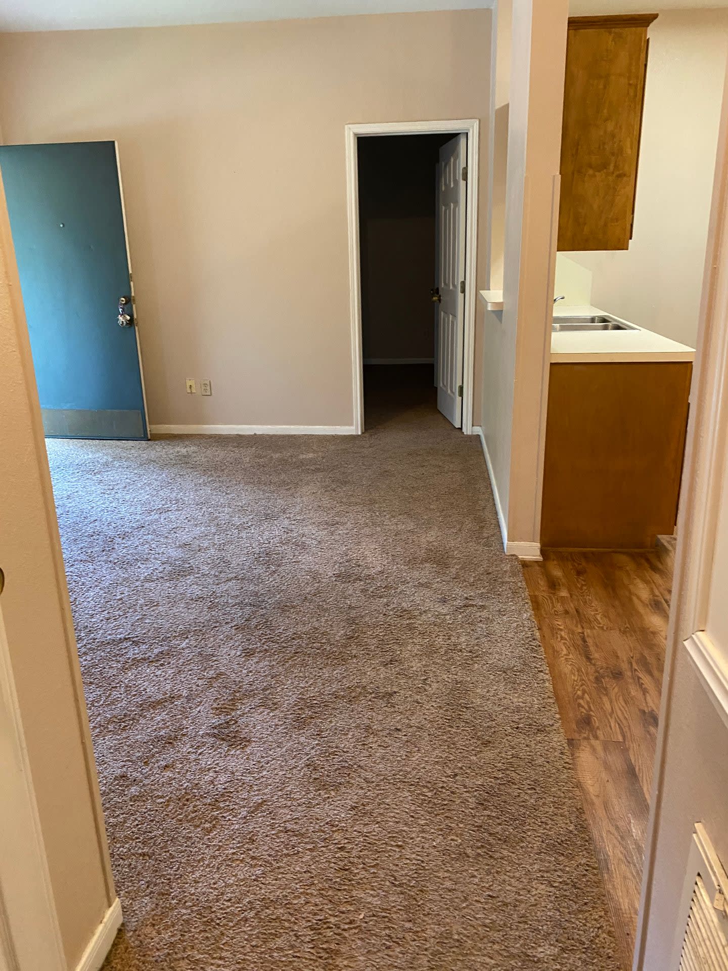 Monthly Paid Rent – photo 1