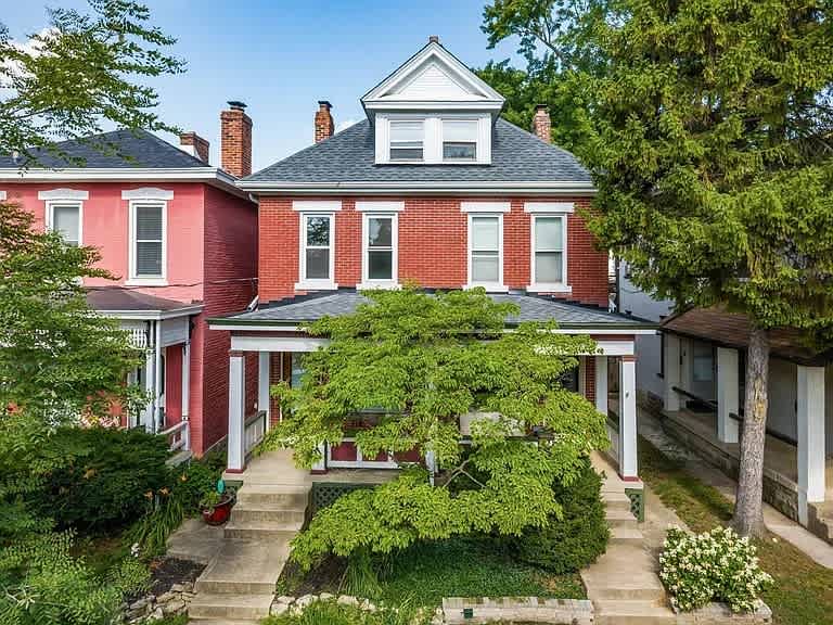 1258 Dennison Avenue – photo 1