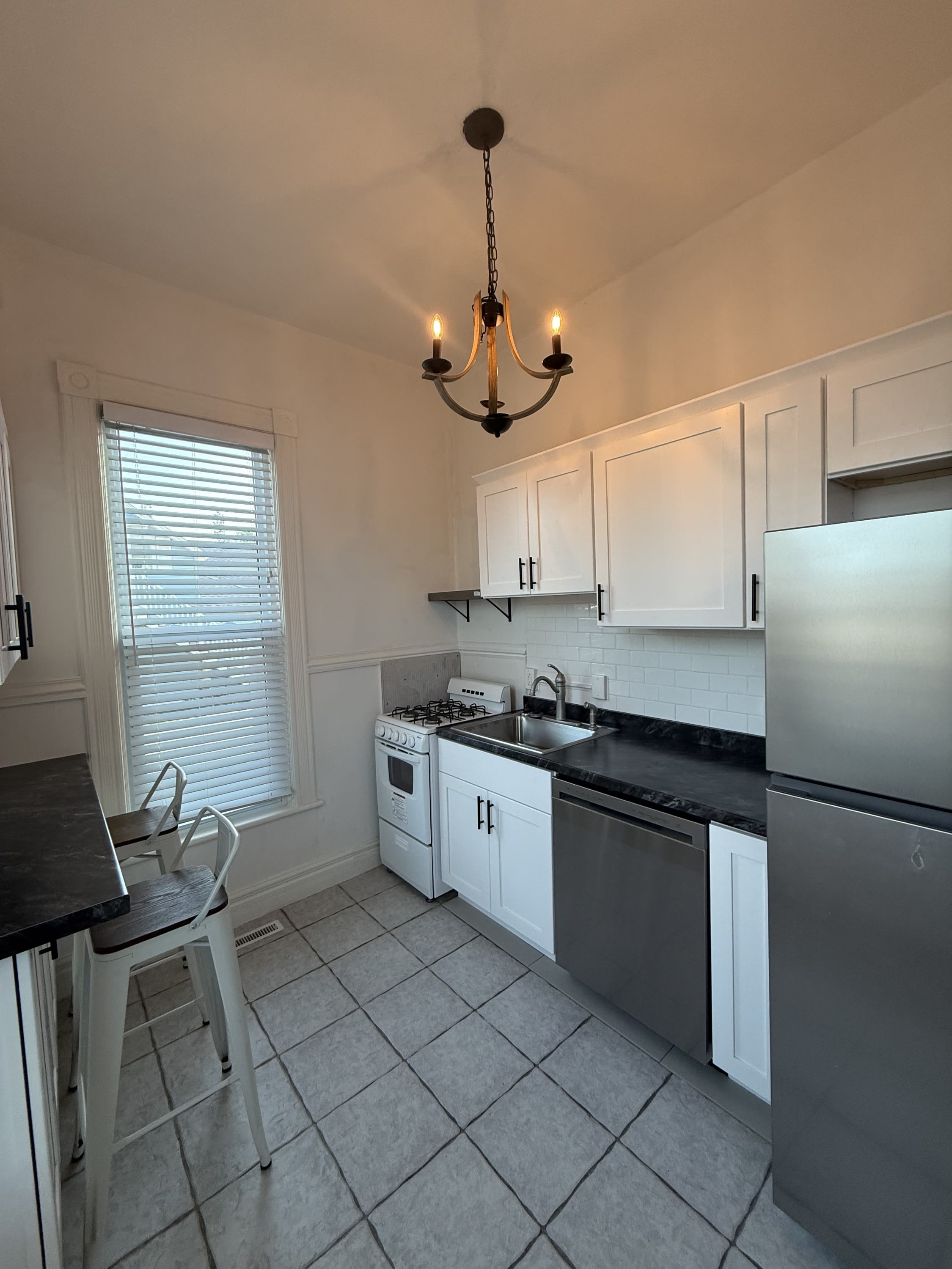57 East Ash Street – photo 2