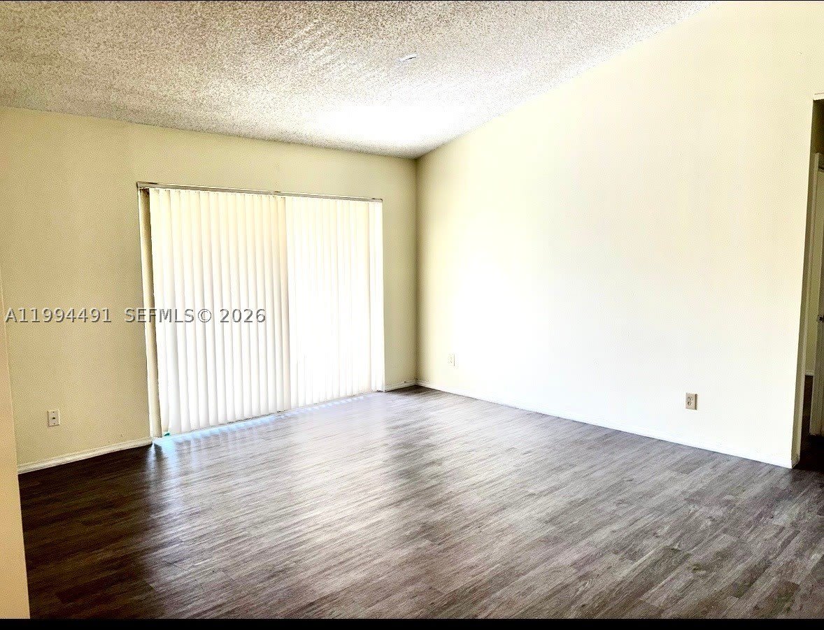 10521 SW 158th Ct – photo 5