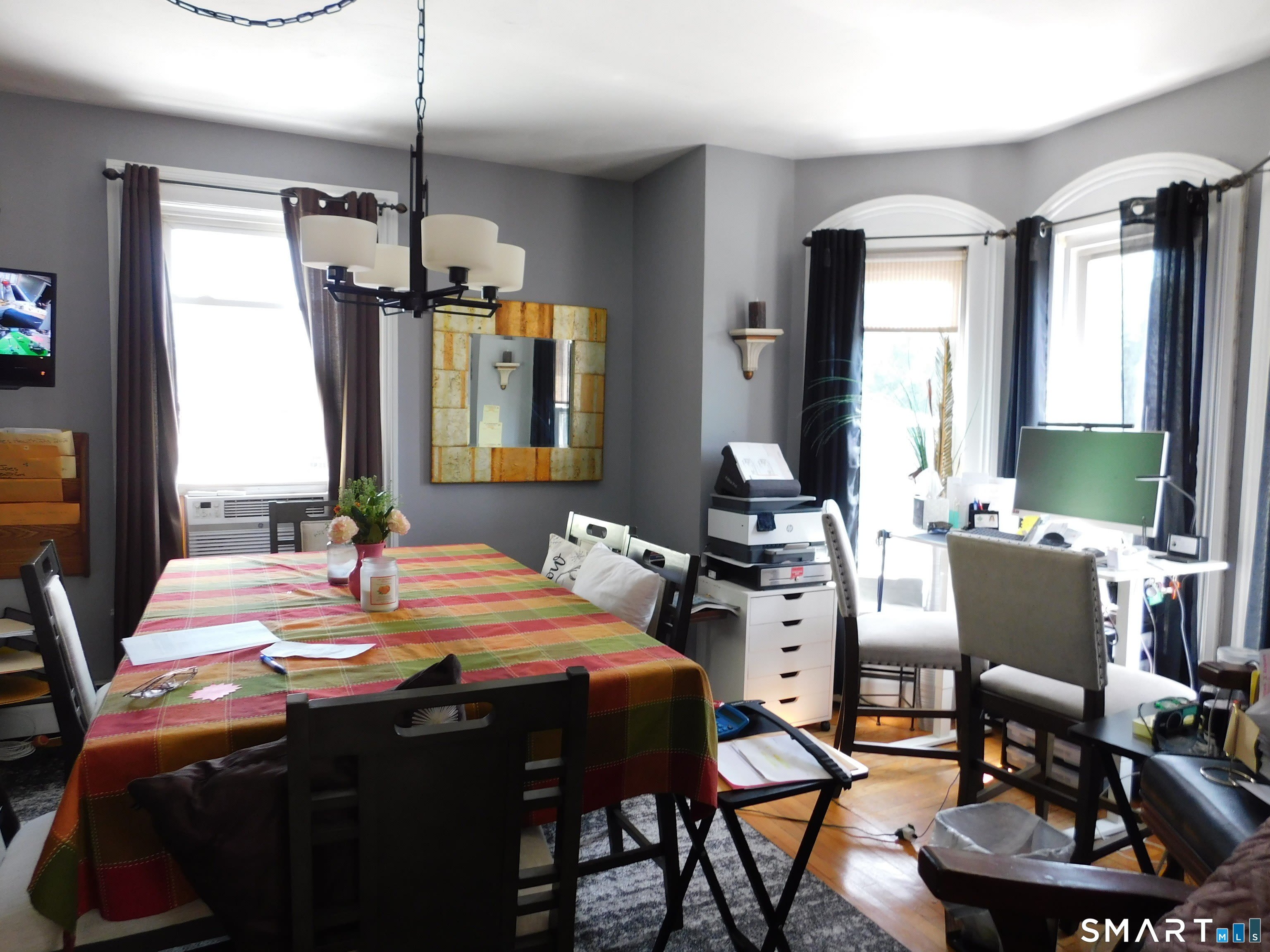 451 Circular Avenue – photo 4