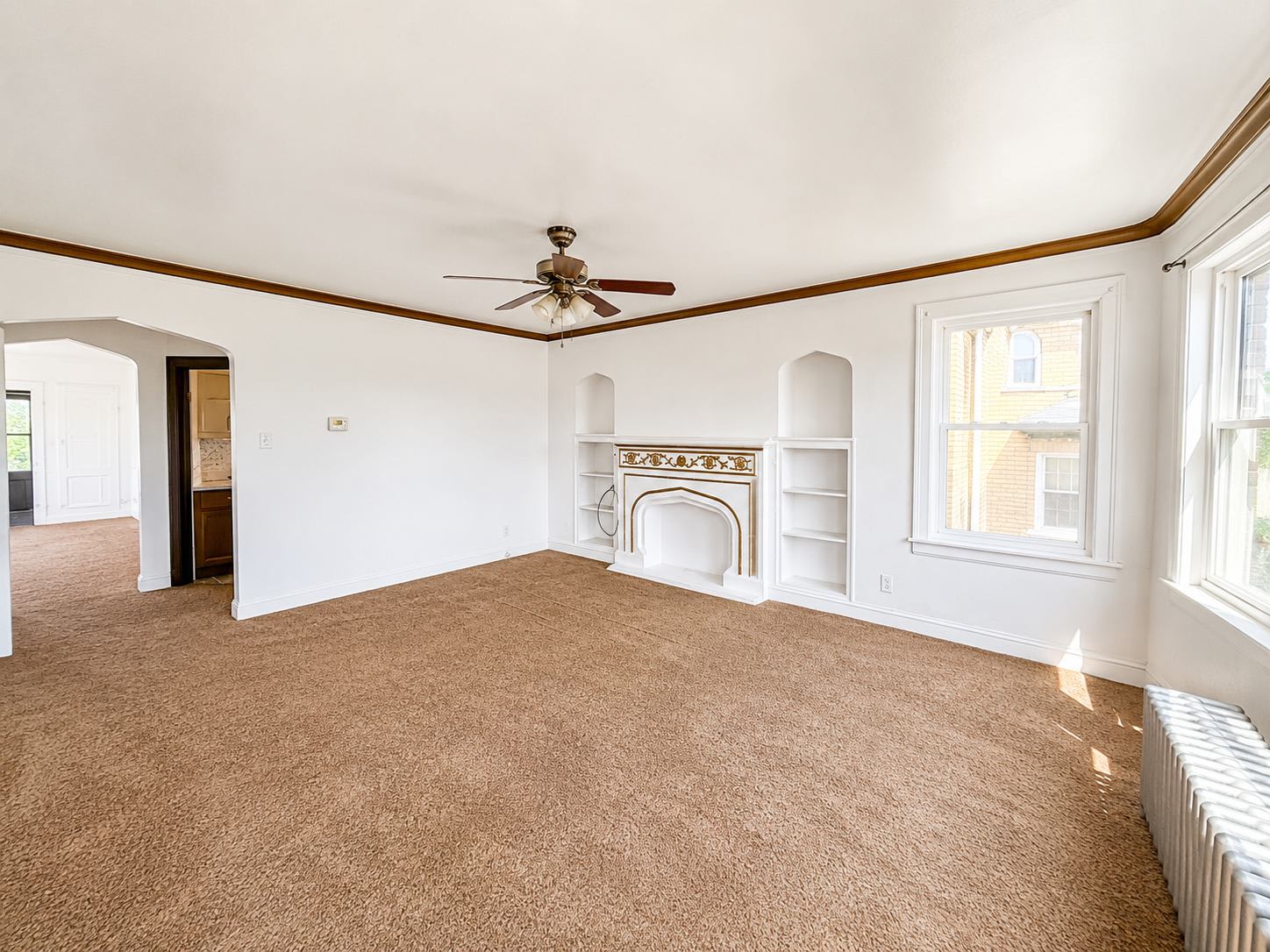 7946 S Honore St – photo 2