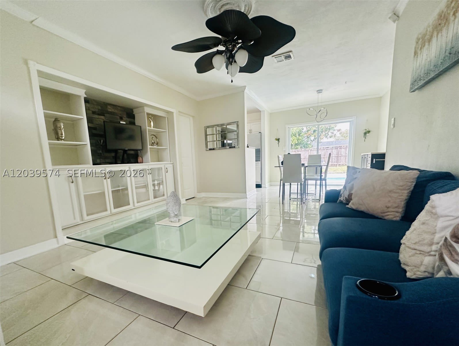 7021 Scott St. – photo 2