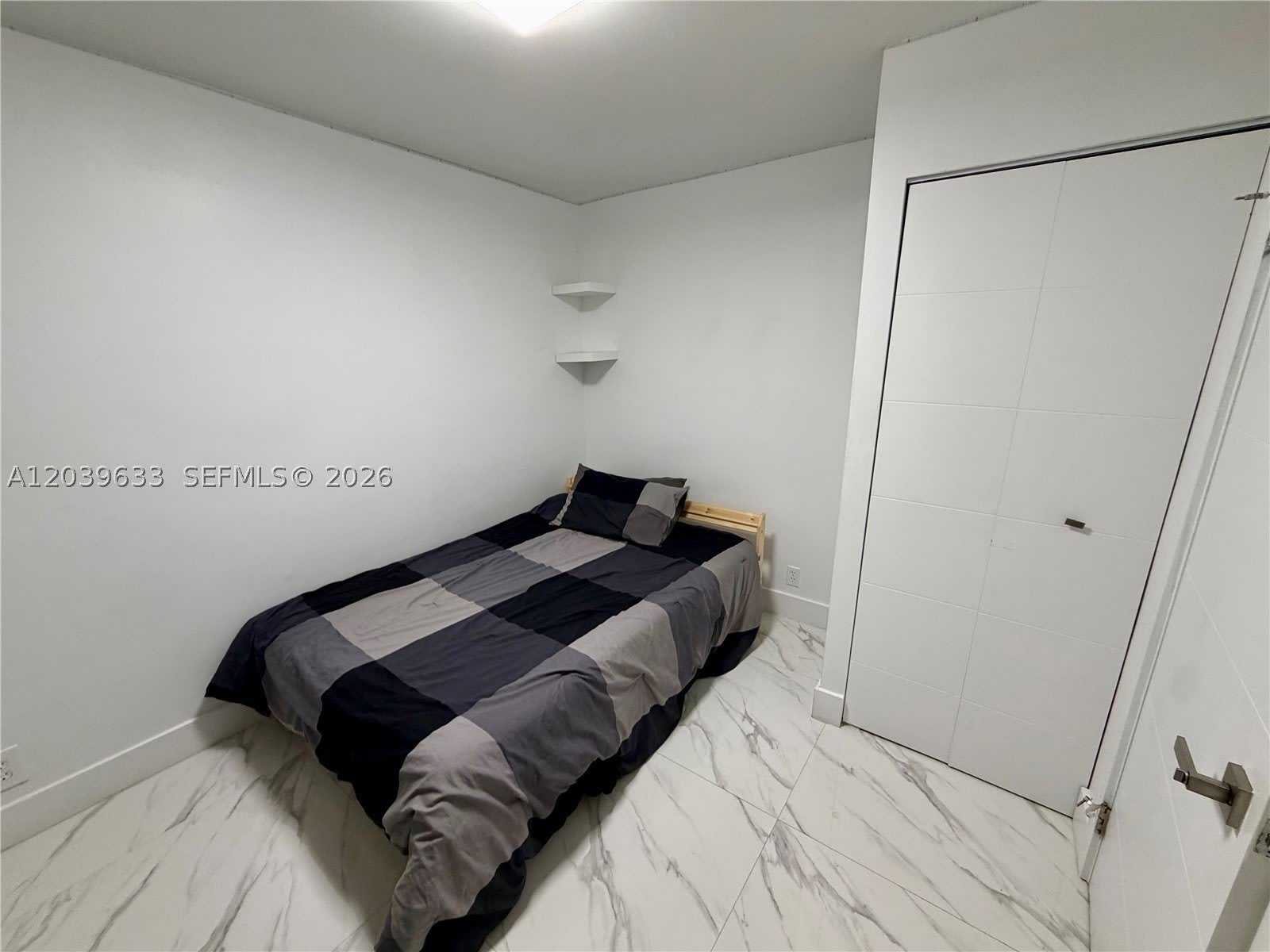 16461 Blatt Blvd – photo 4