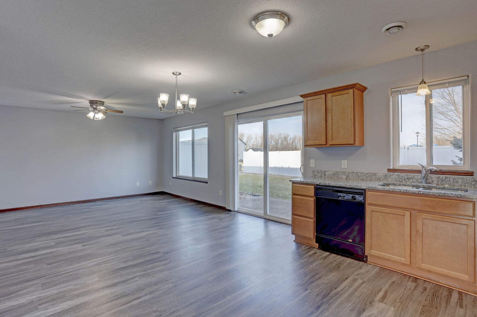 Indigo Crossing Townhomes – photo 2