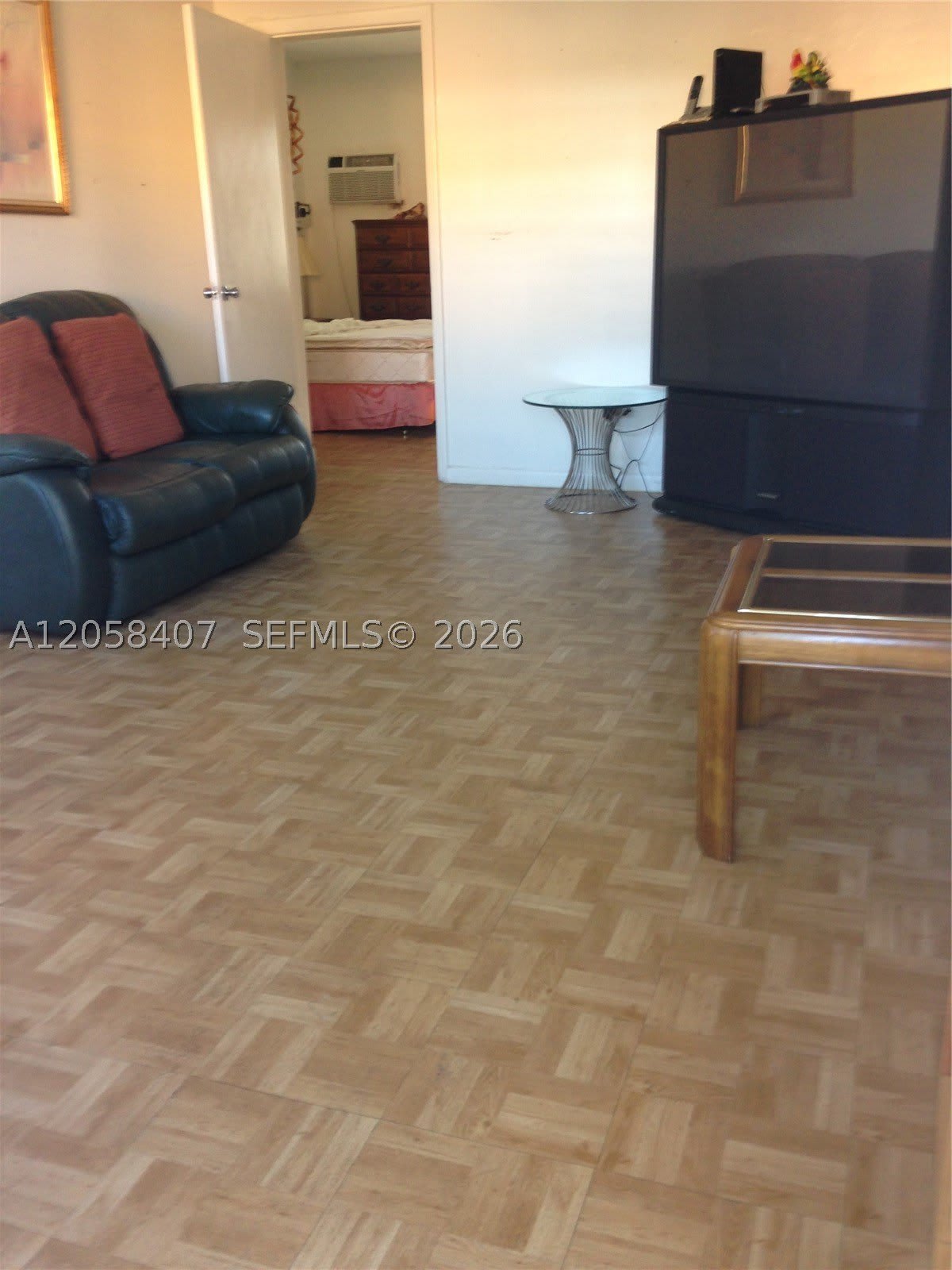 2734 SW 24th Ter – photo 2