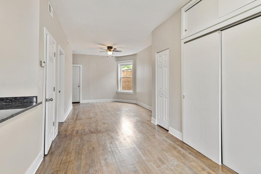 2630 W Division Street – photo 5