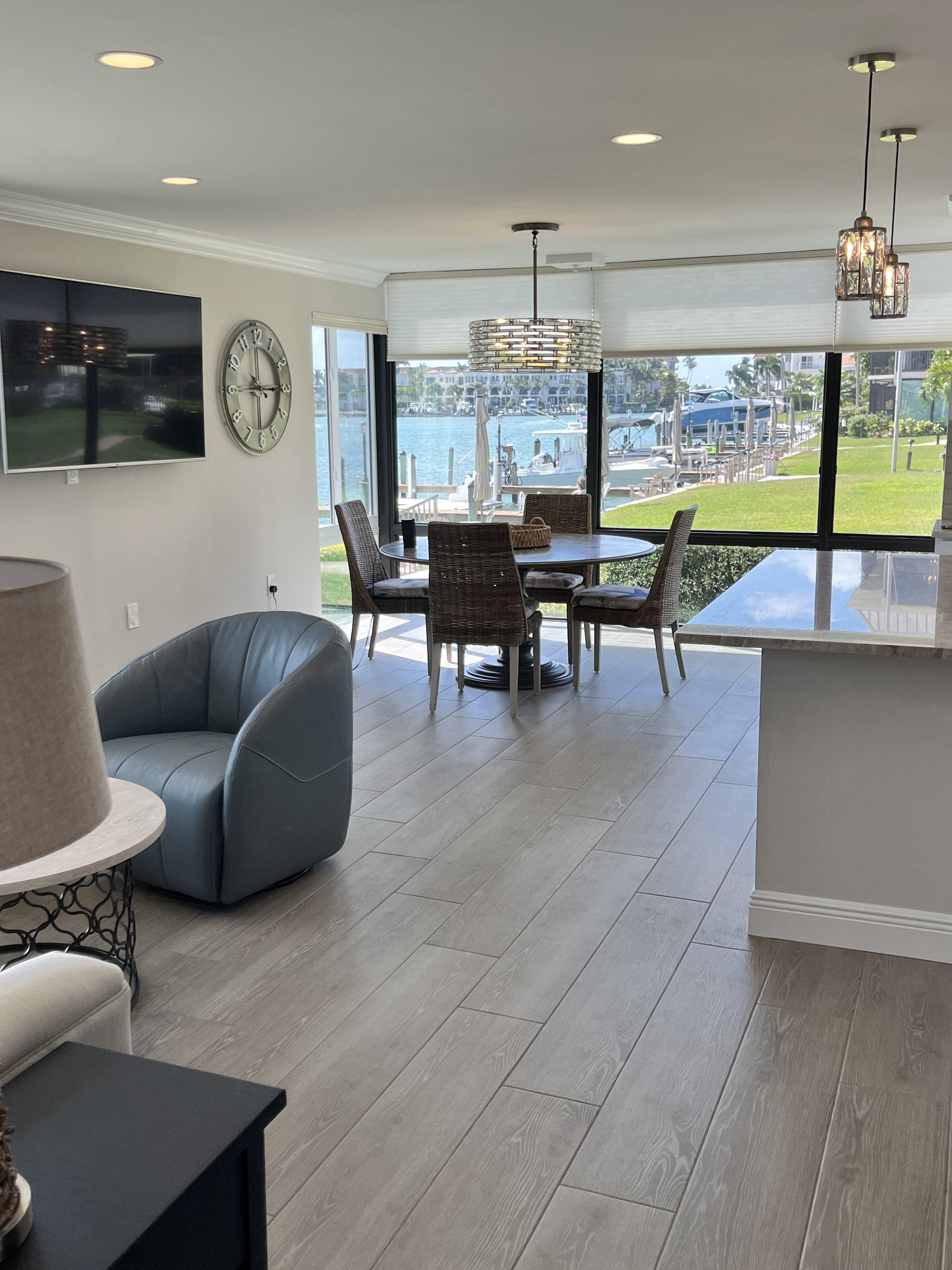 3200 Gulf Shore Boulevard North – photo 1