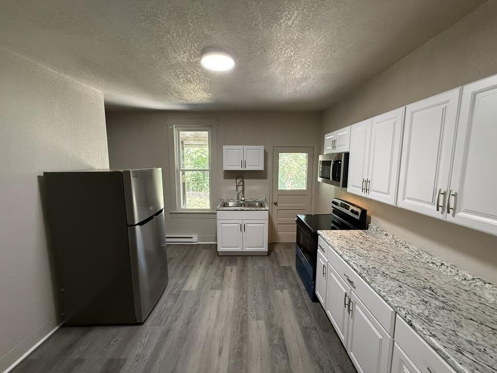 1247 MAIN STREET – photo 5
