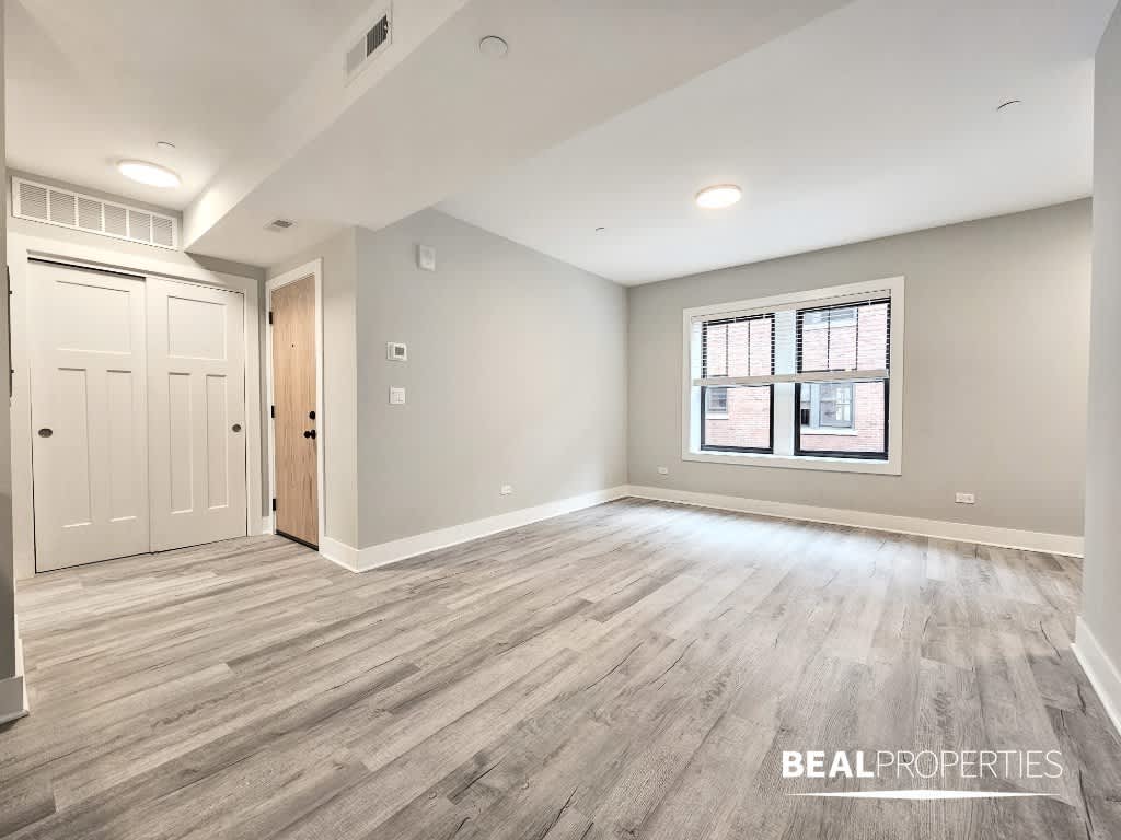1133 Oak Ave – photo 2