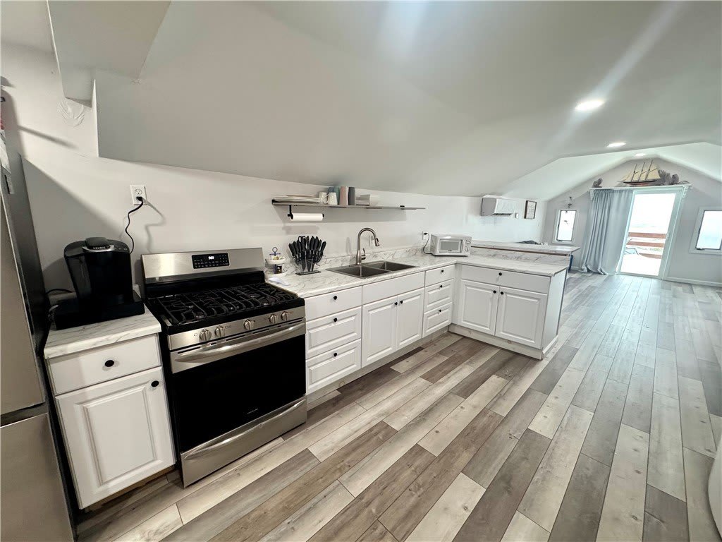 182 Lake Bluff Rd – photo 4