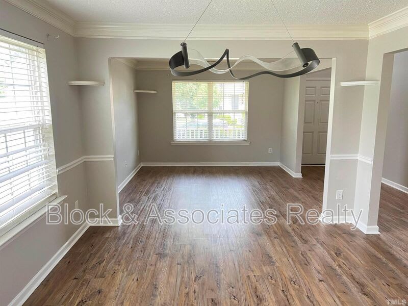 5013 Marathon Lane – photo 4