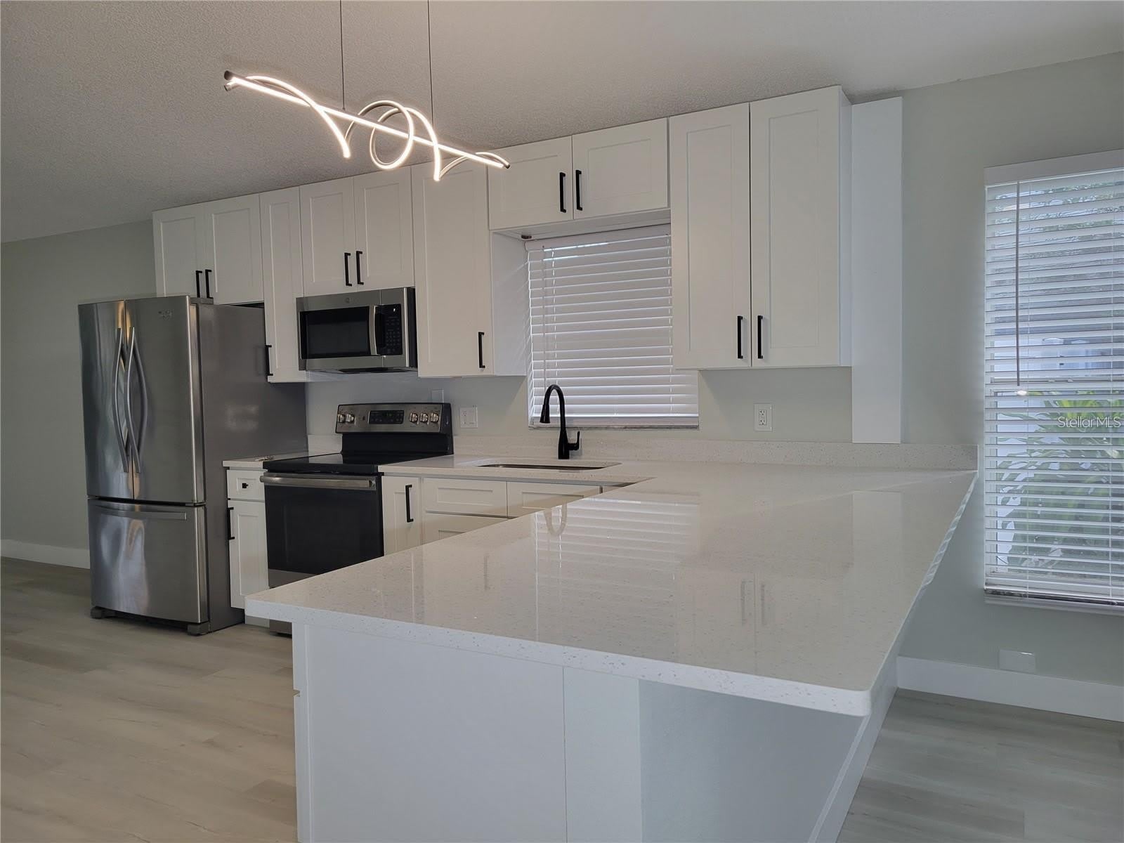 1076 COUNTRY COVE Court – photo 5