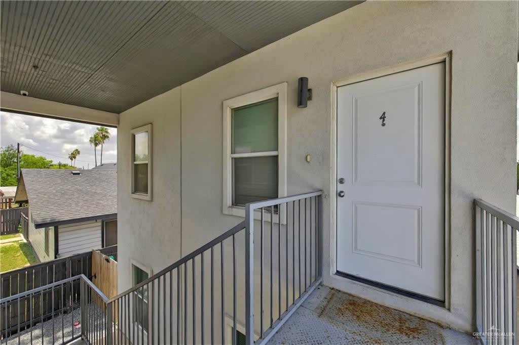 1207 W Kennedy Street – photo 3
