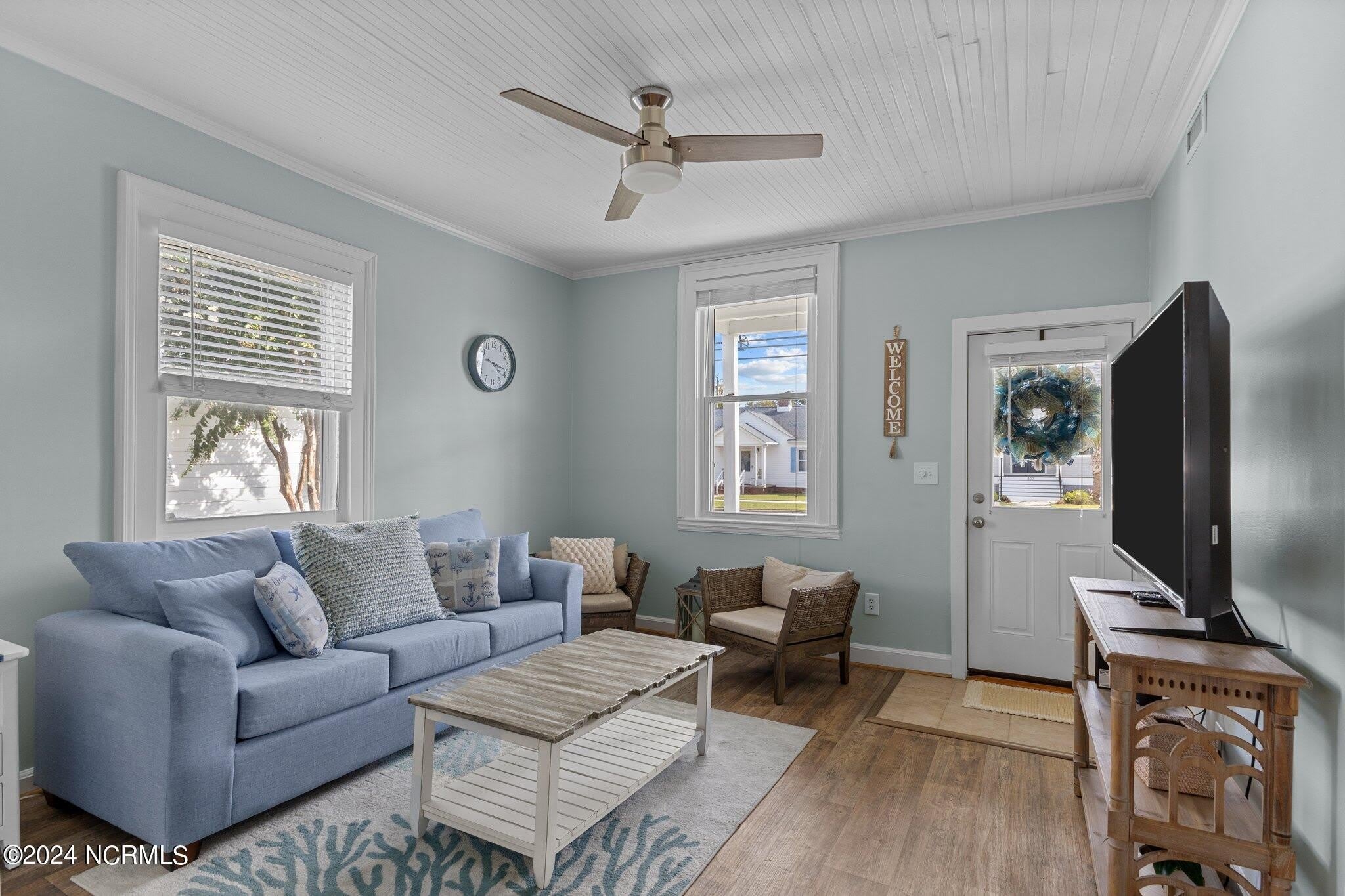 1406 Evans Street – photo 3