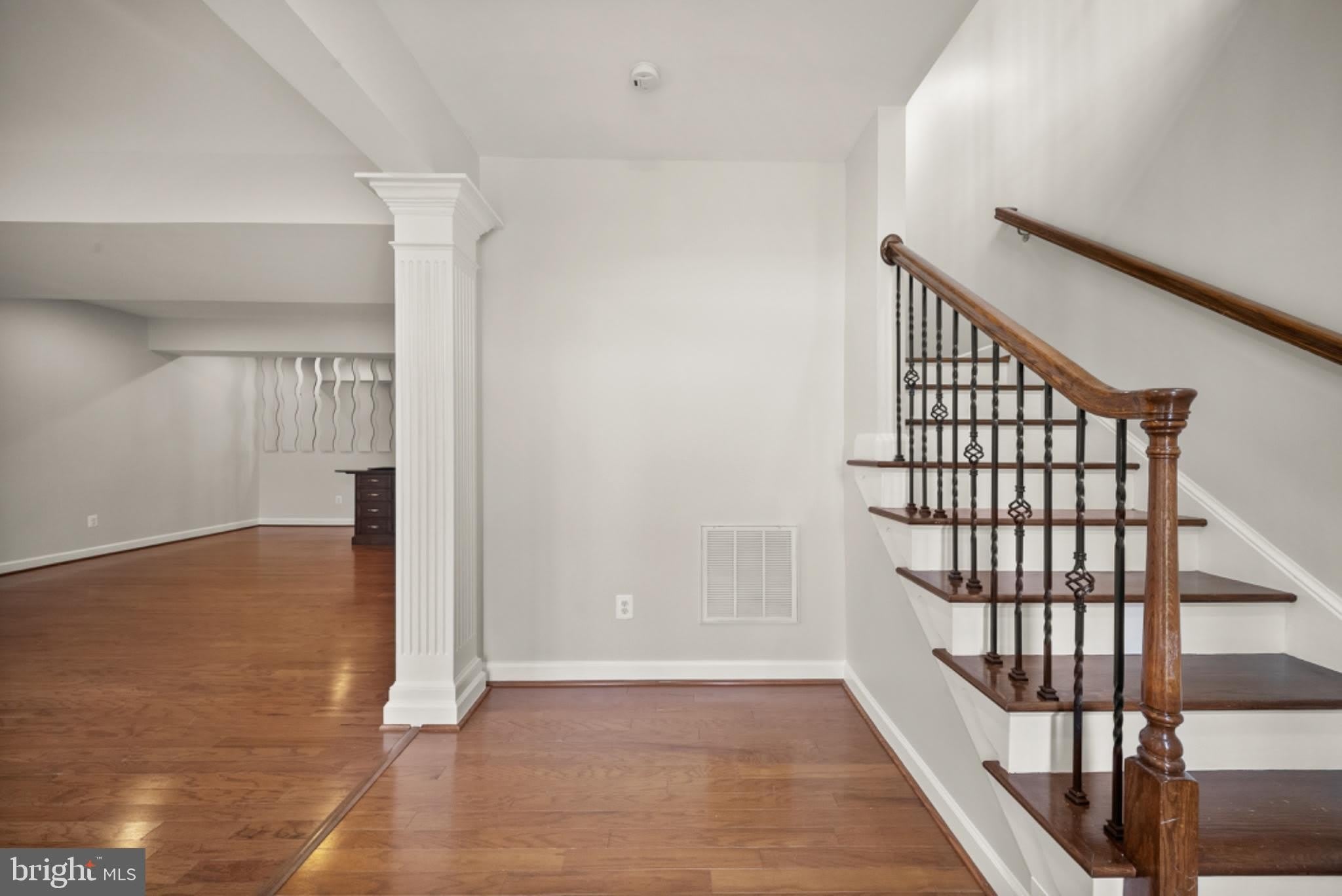 42532 Rowderbury Square – photo 5