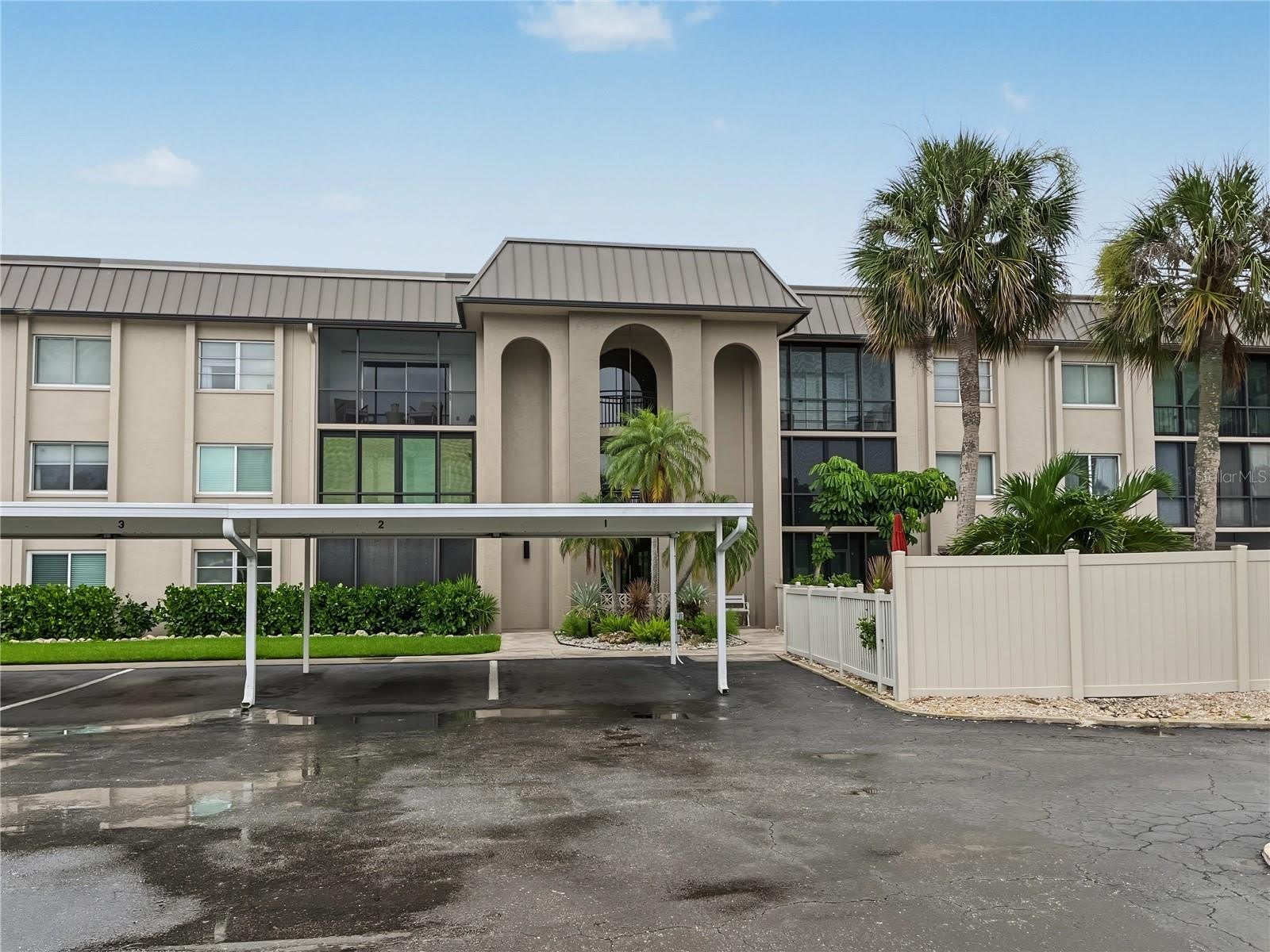 6470 HOLLYWOOD Boulevard – photo 1