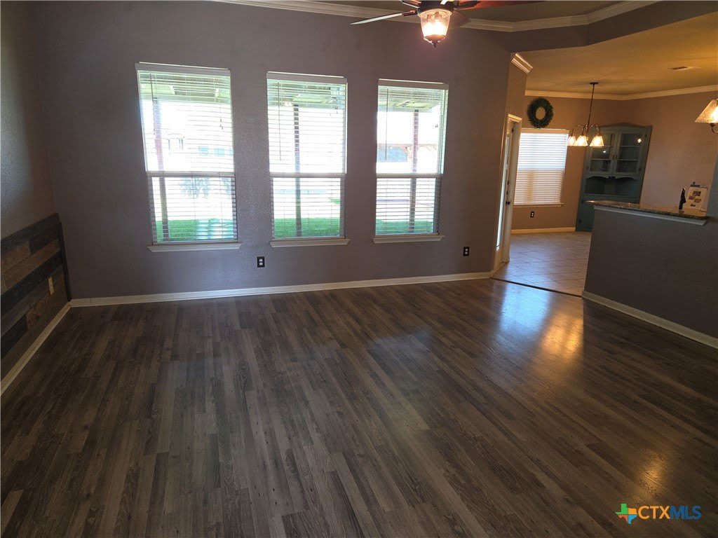 6138 Fair Hill Drive – photo 2
