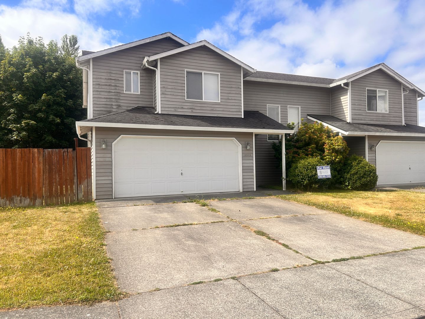 Charming Battle Ground Two-Story Home with Fenced Backyard! – photo 1