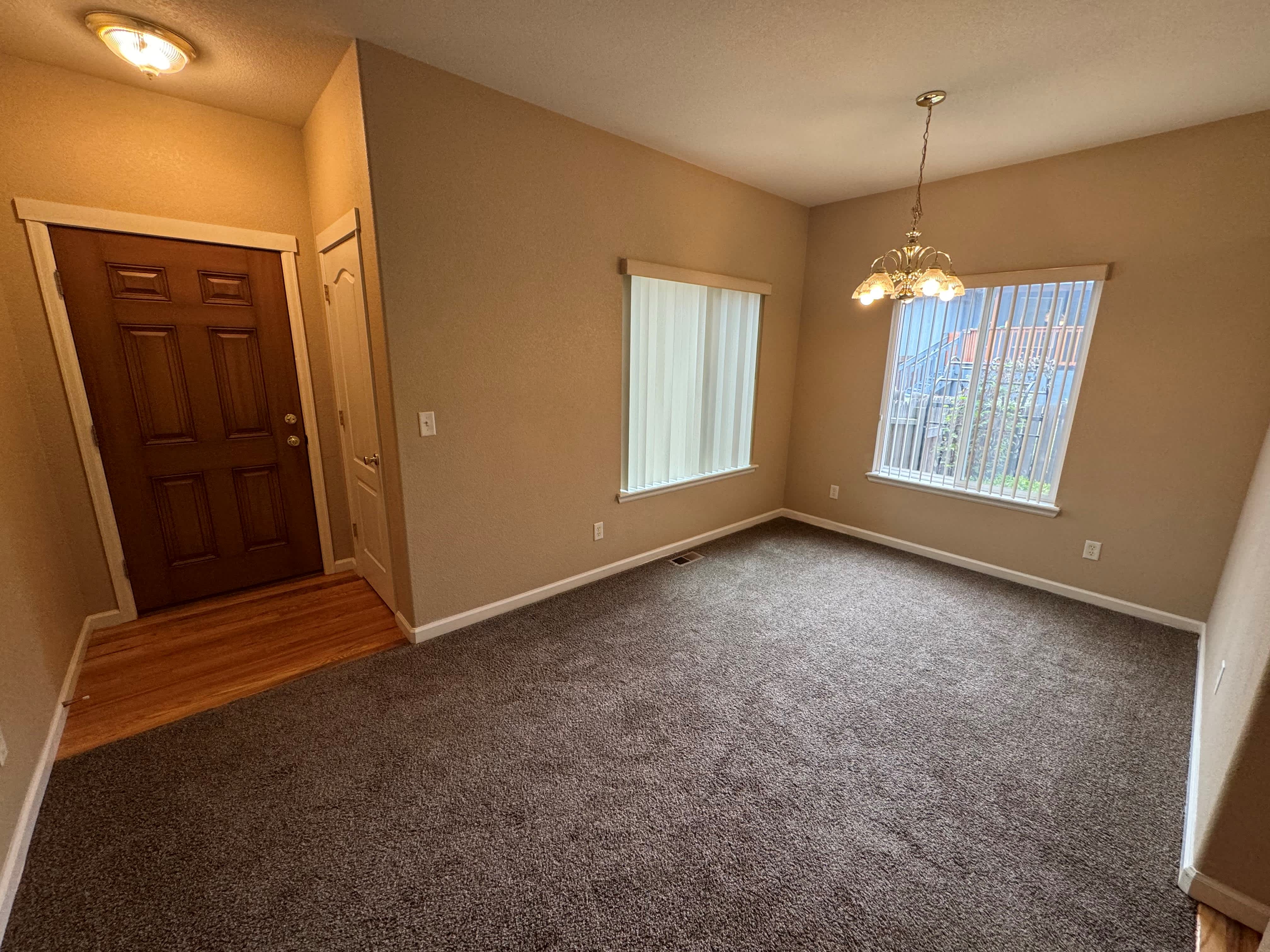4928 Desert Varnish Dr – photo 2
