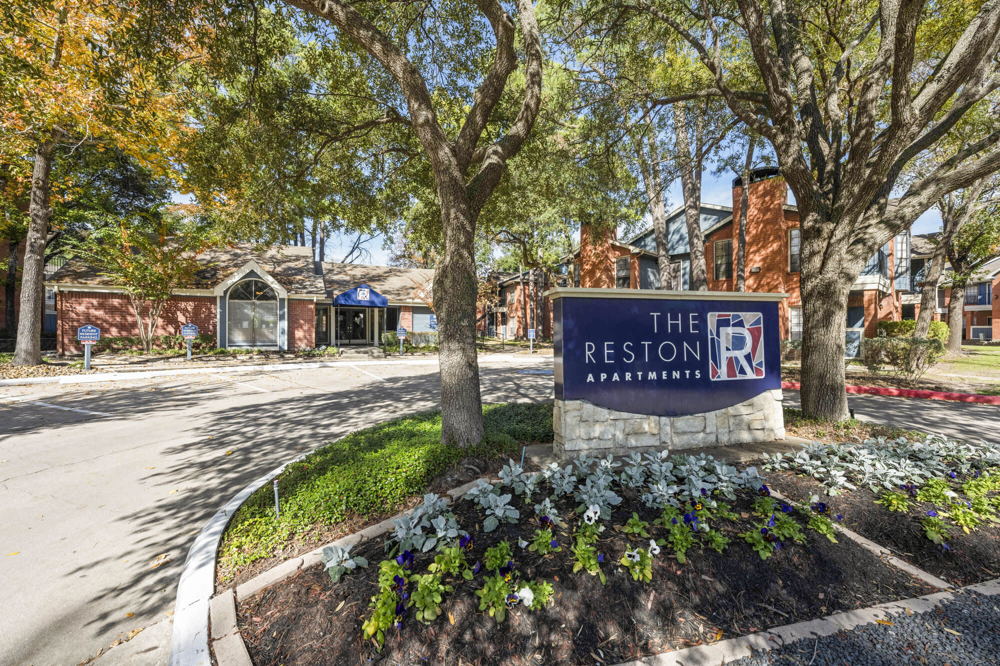 The Reston Apartments – photo 1