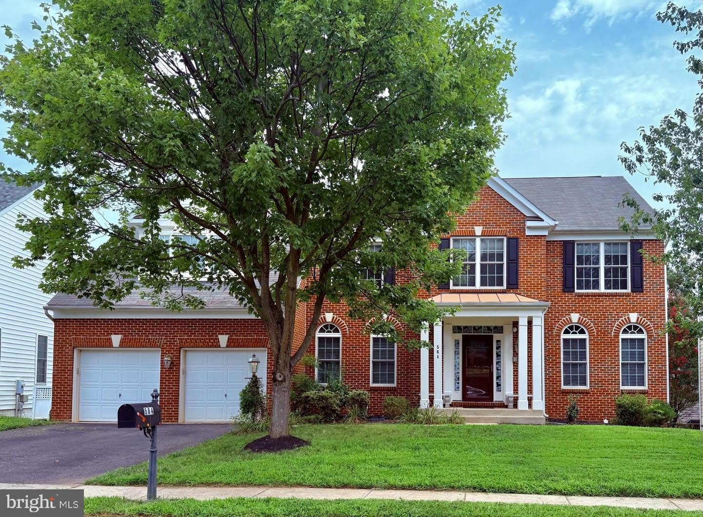 564 WOODRUFF LN – photo 1