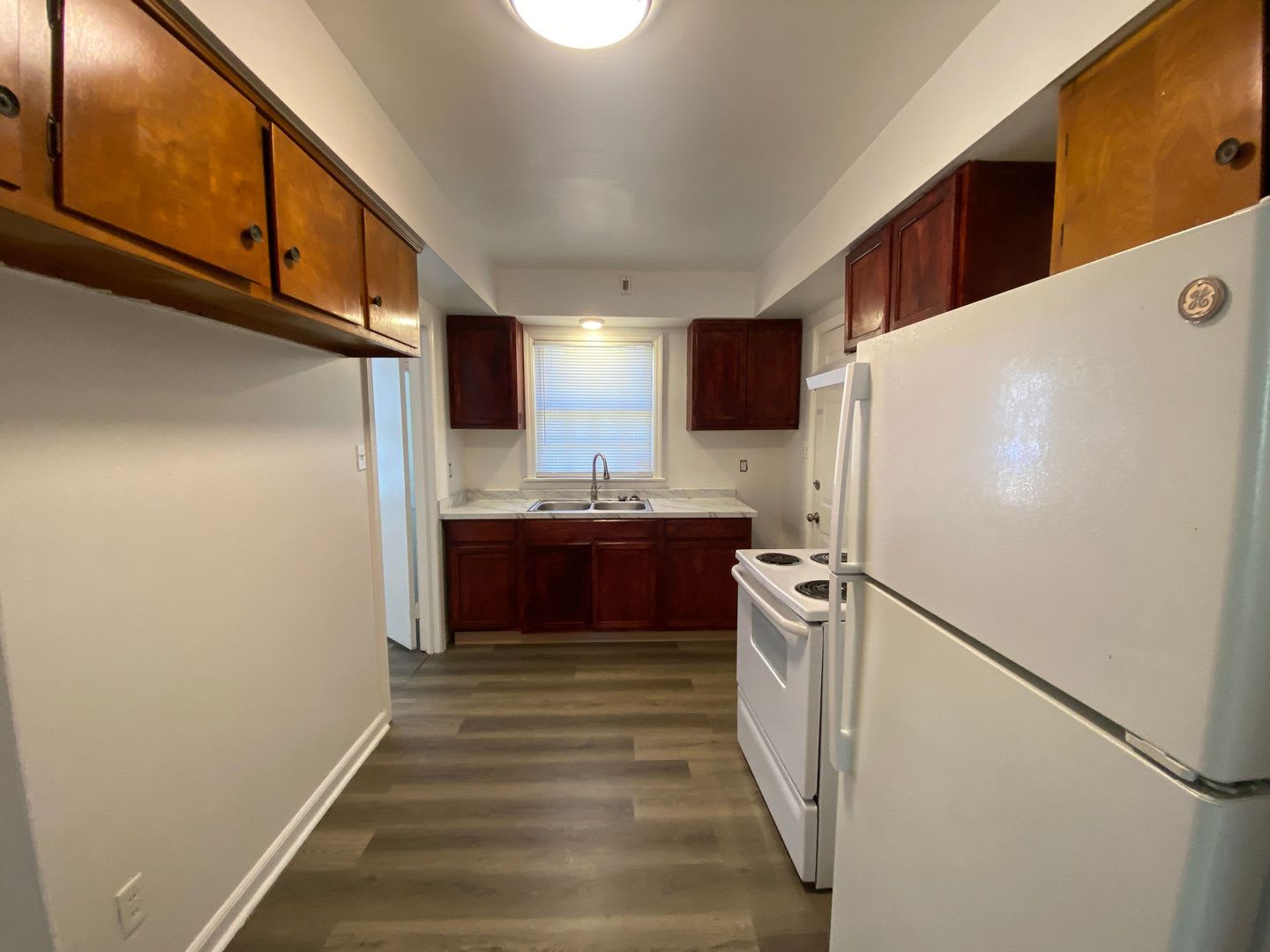 Charming 2-bedroom, 1.5-bath in Savannah, GA, Available now! – photo 5
