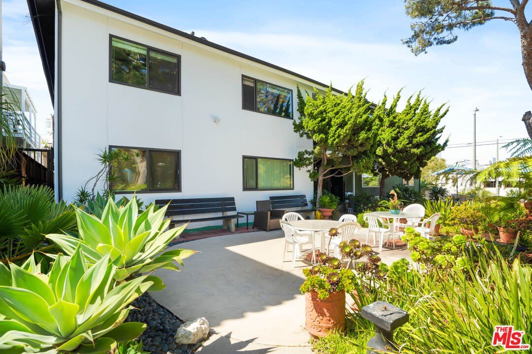 119 Paloma Ave – photo 2