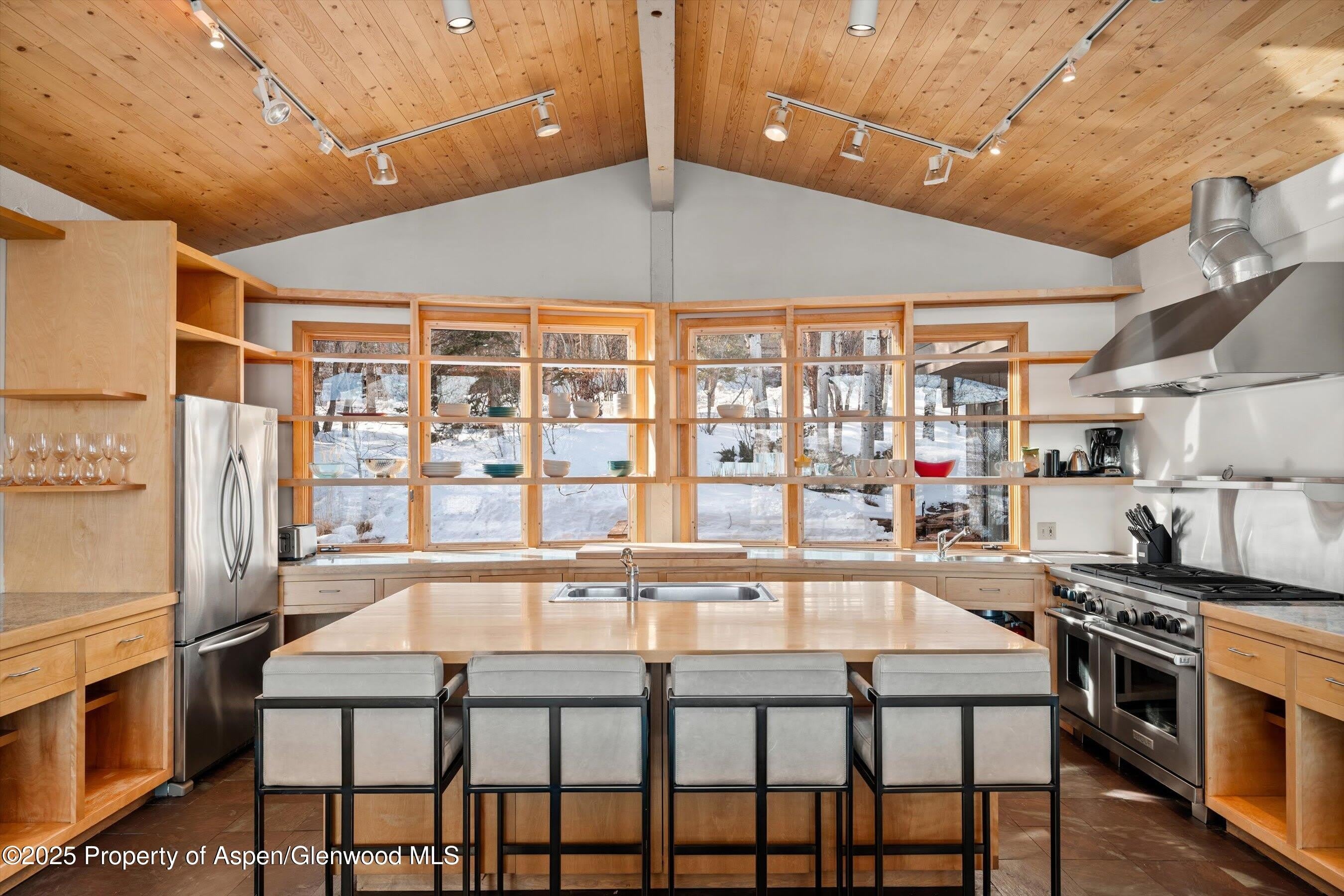 328 Oak Ridge Road – photo 5