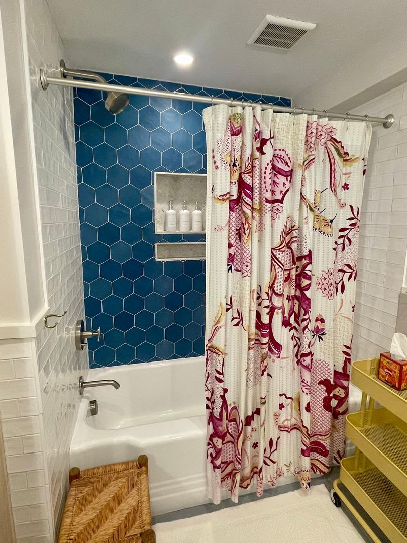 Fully Furnished Casita Near Duke Park Available For Monthly Rental – photo 2