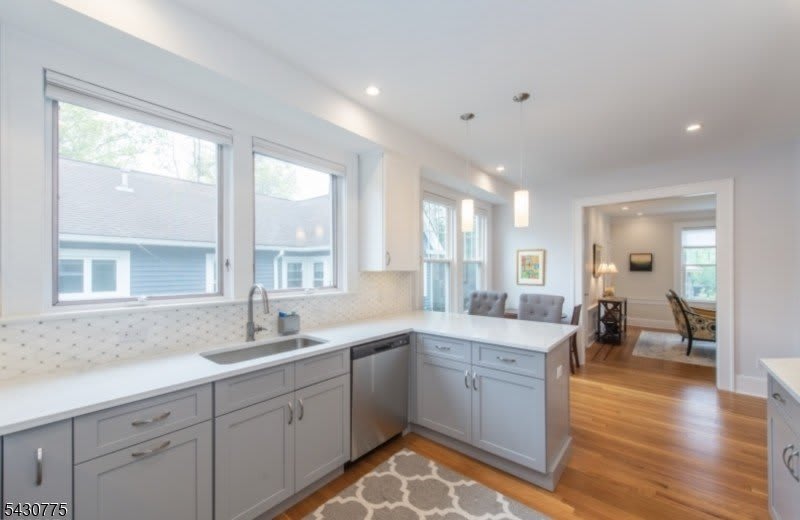 238 Park St – photo 4