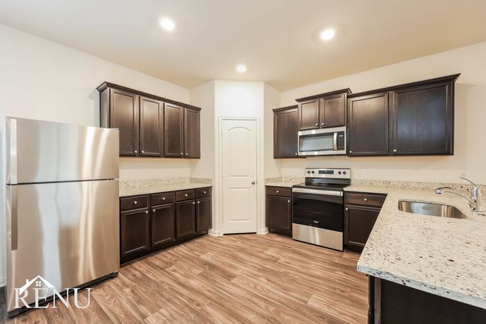3034 Citron Garden – photo 4