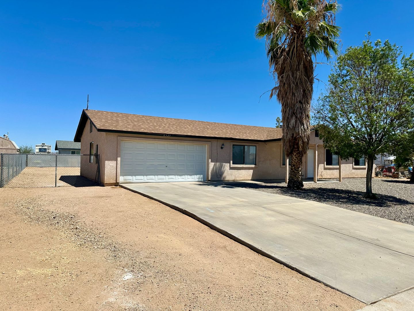Great, 3 bedroom, 2 bathroom home in a quiet neighborhood. – photo 2