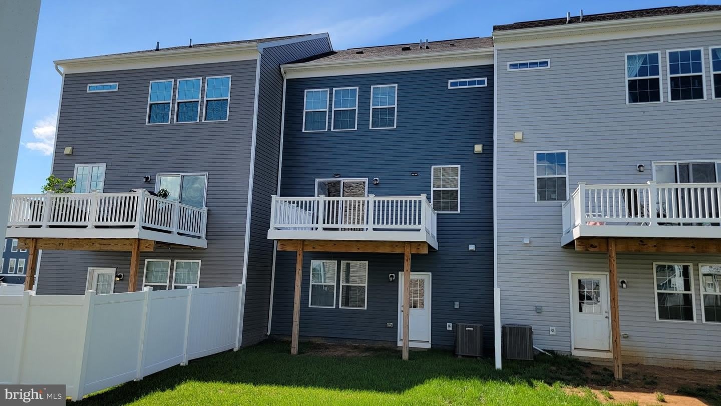 39 Stafford Pl – photo 4
