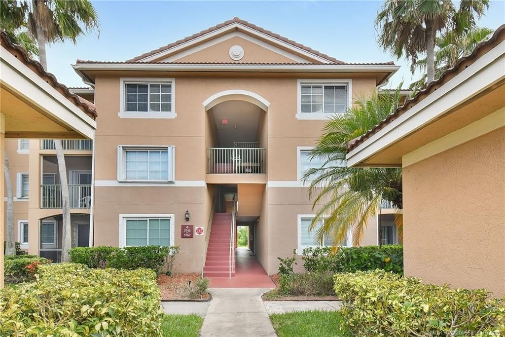 3765 NW Mediterranean Lane – photo 2