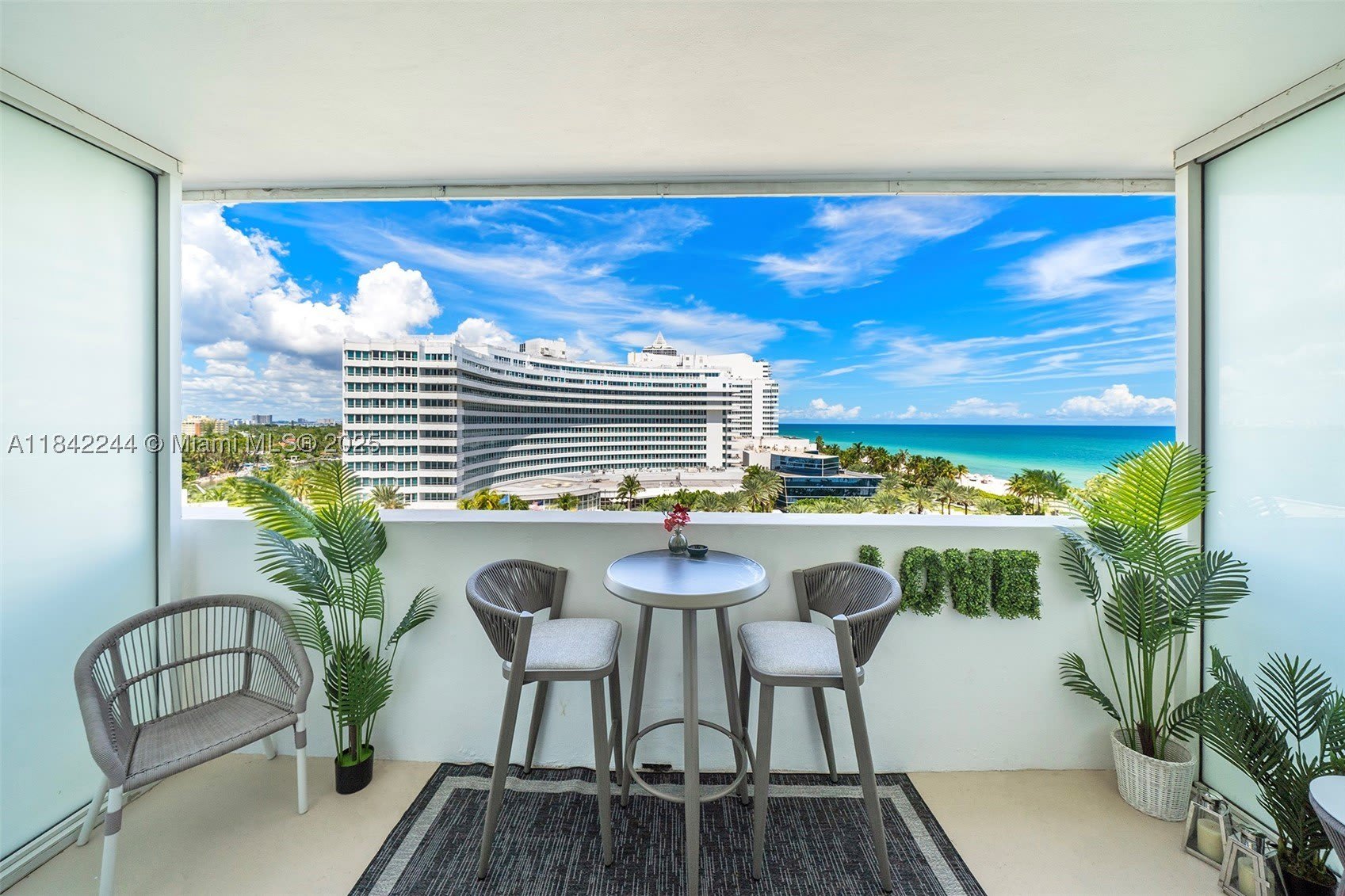 4391 Collins Ave – photo 4