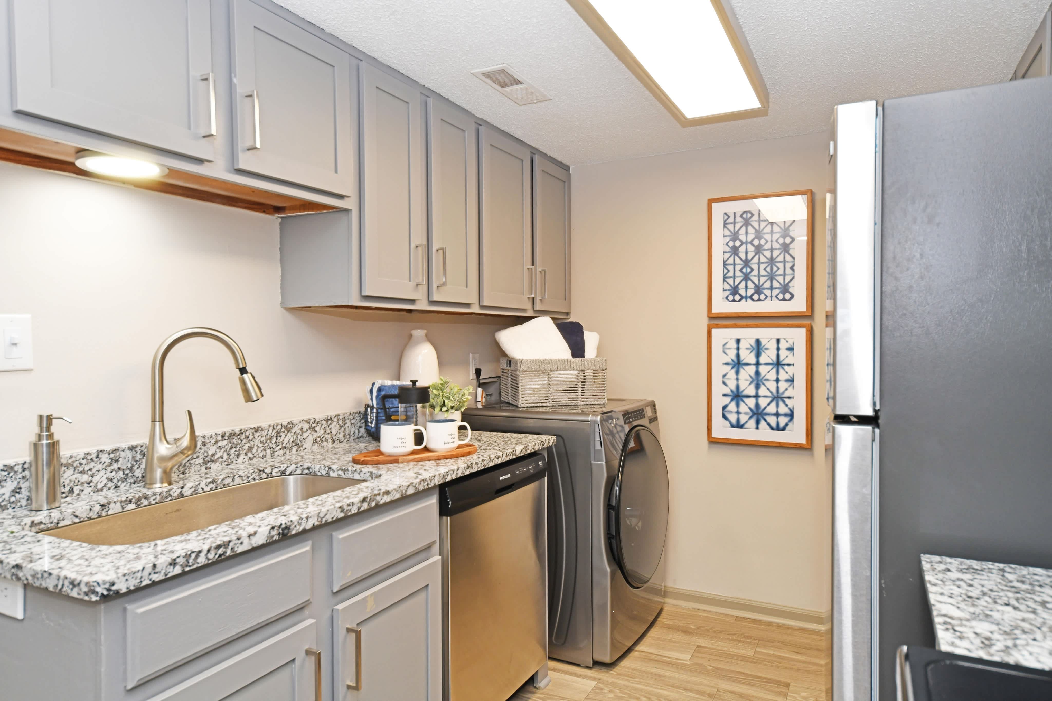 Preston Apartment Homes – photo 2