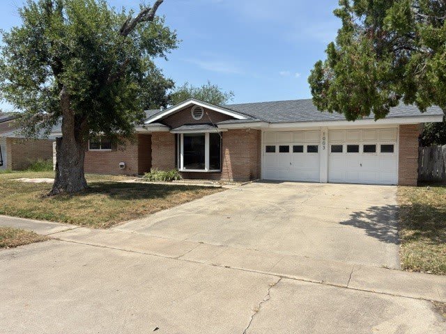 1003 Hall Avenue – photo 2