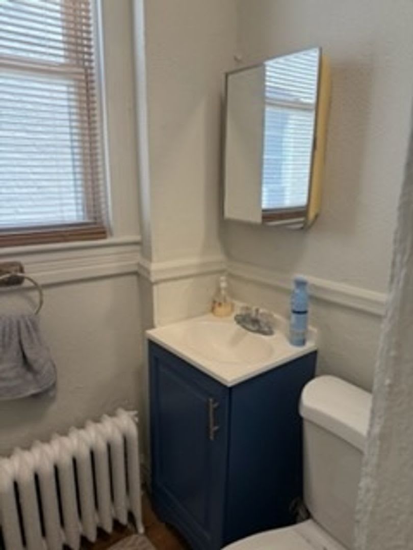 Charming 2BR Townhome in Baltimore – photo 2