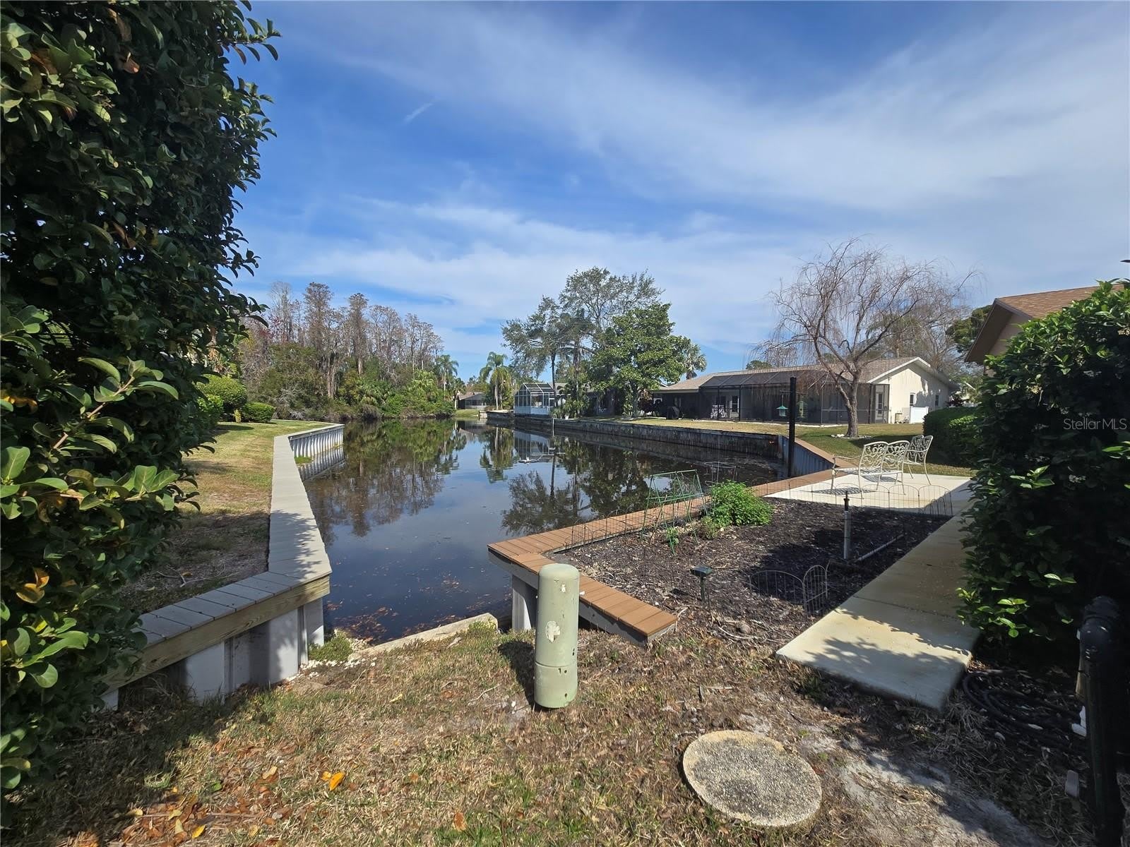300 CYPRESS CREEK Circle – photo 2