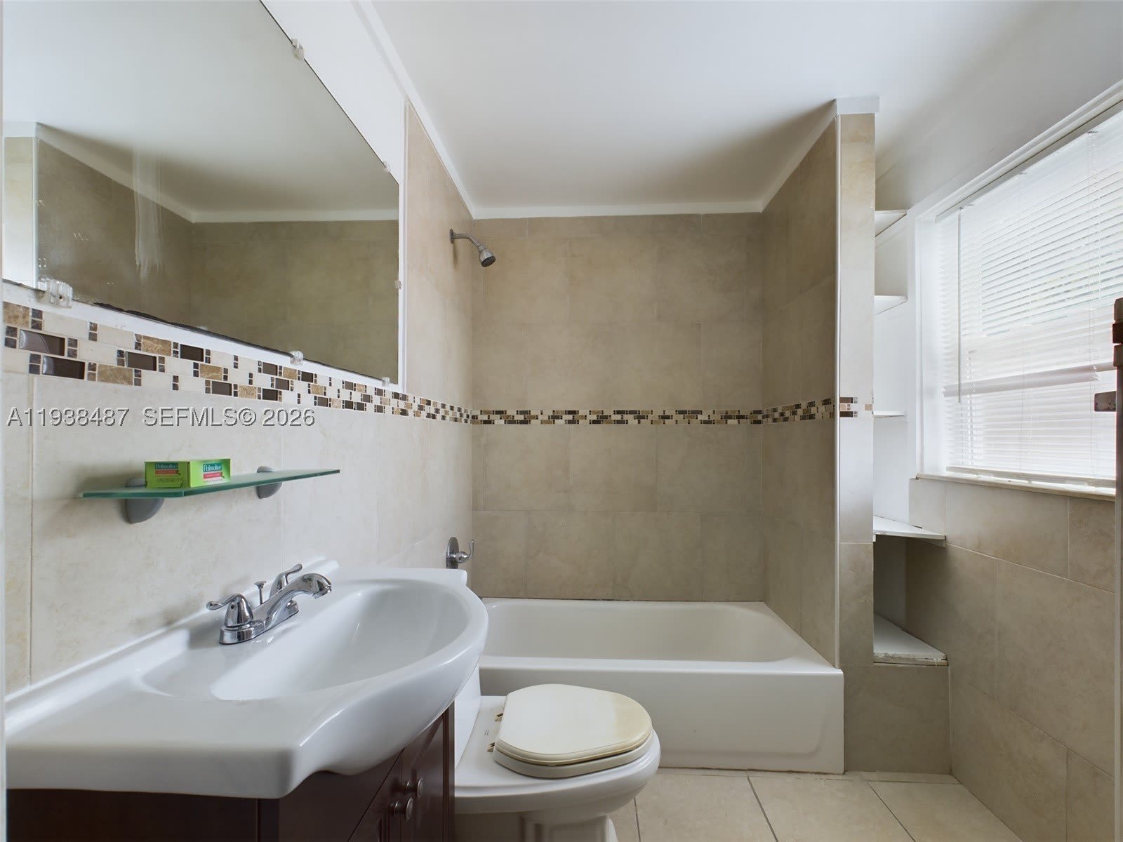 616 SW 8th – photo 4