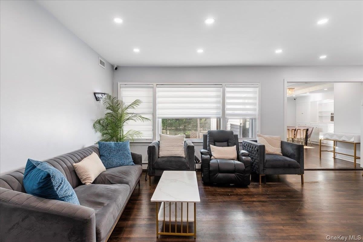 369 Island Avenue – photo 4