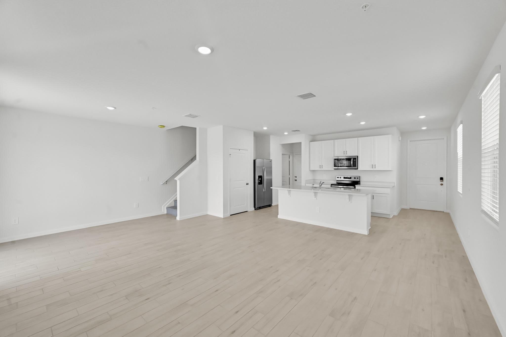 575 Salisbury Circle – photo 4
