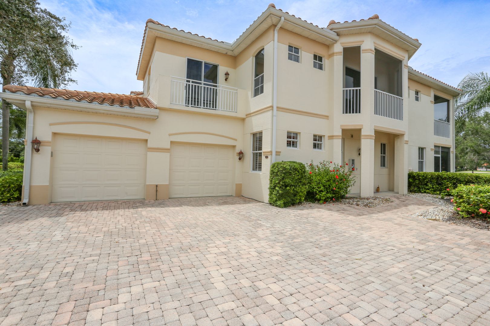 ** SPORTS MEMBERSHIP ** BONITA SPRINGS SPANISH WELLS COUNTRY CLUB ON GORGEOUS LAKE** – photo 5