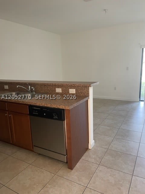 642 Se 32 Nd Avenue – photo 5
