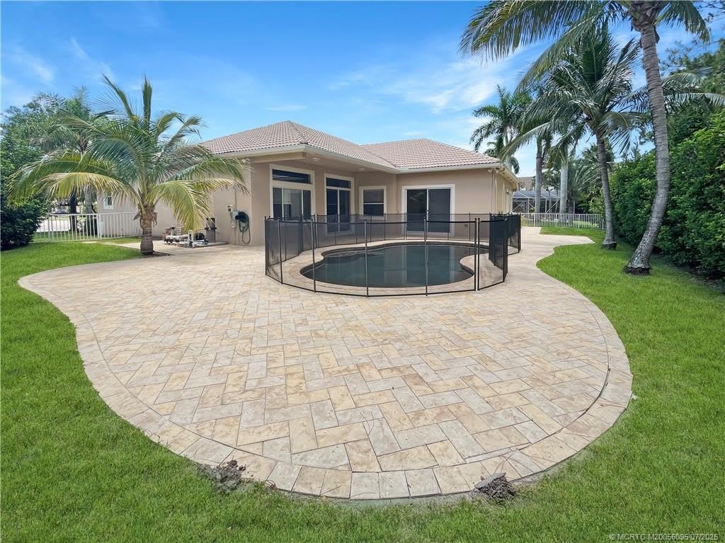2662 SW Newberry Court – photo 3
