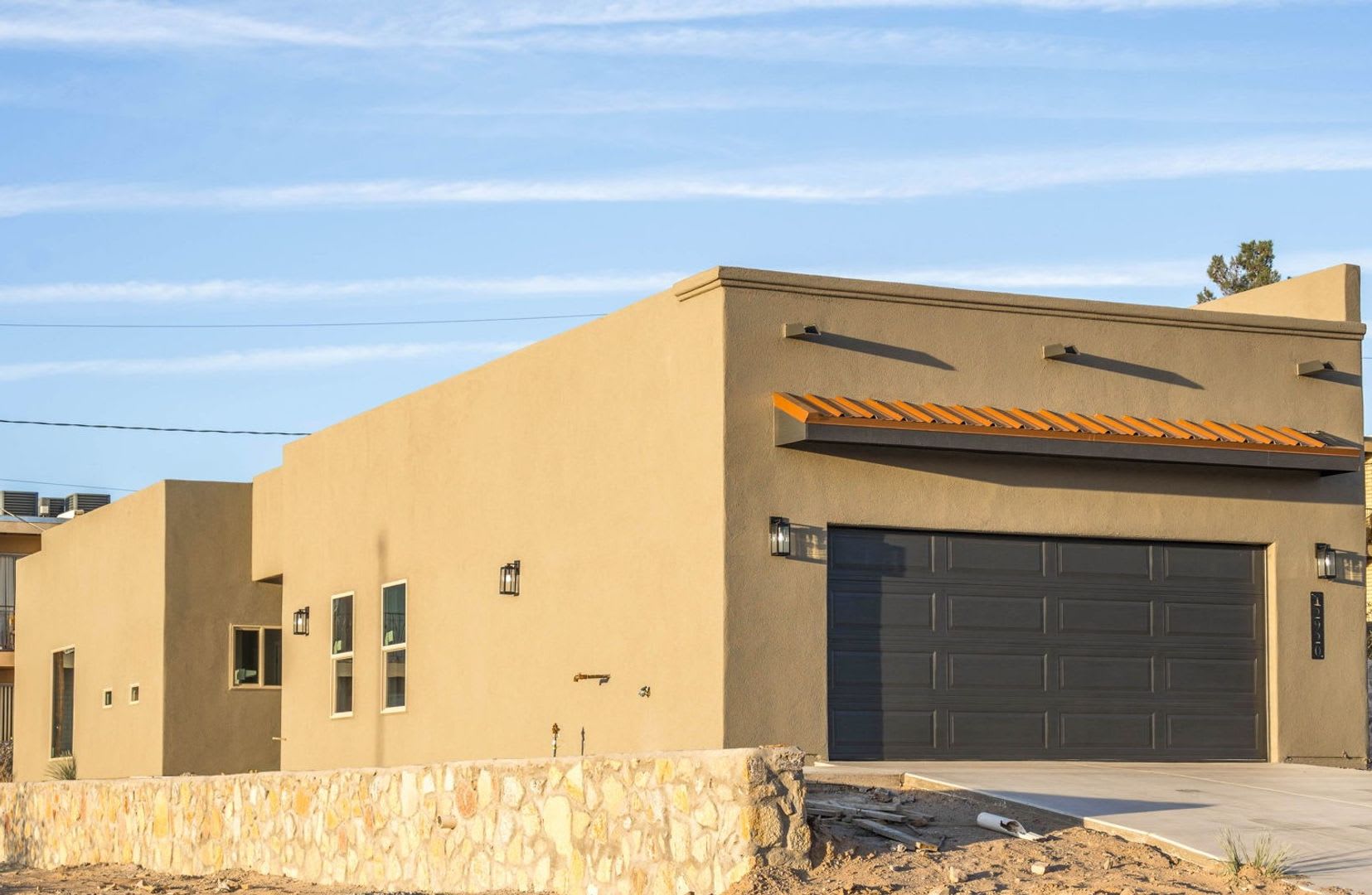 2920 Fairway Dr – New Modern 3-Bedroom Townhome for Rent in Las Cruces – photo 1